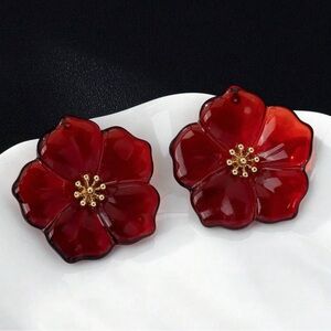 Elegant Red Floral Earrings